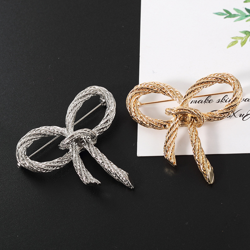 Klassische Metall-Schmuckbrosc – Men'S Formal Wear Jewelry Bewertung und Preis